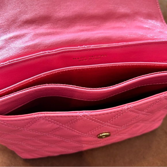 Marc Jacobs Classic Quilted Single Shoulder Bag - Picture 9 of 11